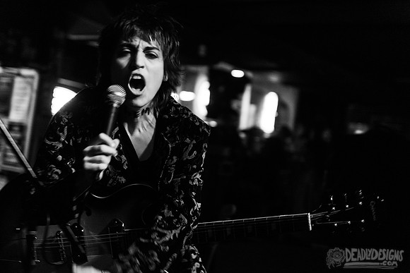 Viv and the Things