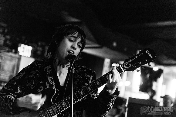 Viv and the Things