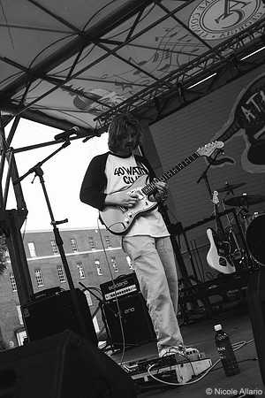 Wim Tapley & The Cannons (by Nicole Allario)
