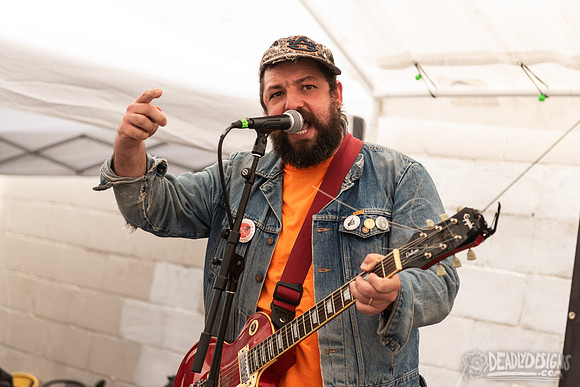 Lee Bains III + The Glory Fires