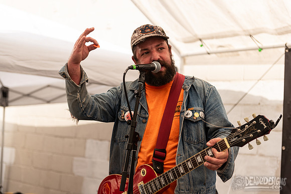Lee Bains III + The Glory Fires
