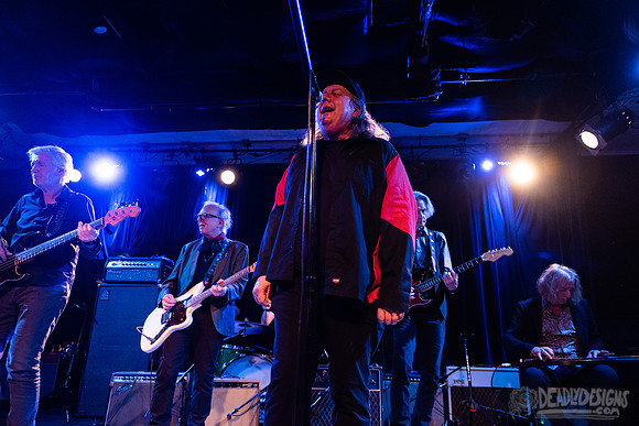 Kevn Kinney, Mitch Easter, Mike Mills, Peter Buck, Lenny Kaye, and Scott McCaughey