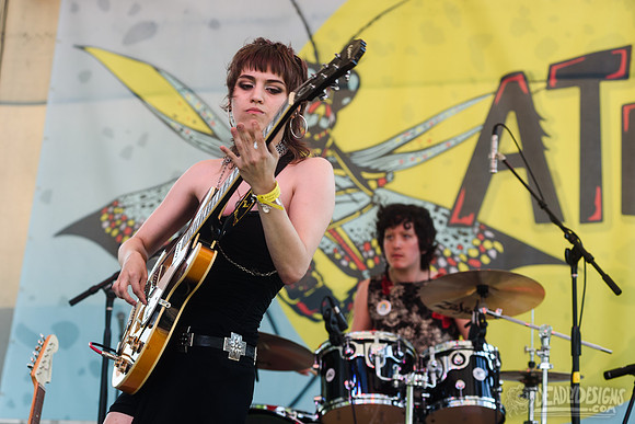 Viv and The Things
