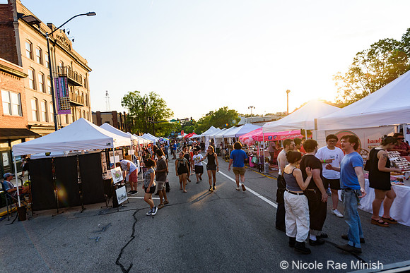 Artist Marketplace (Nicole Rae Minish)