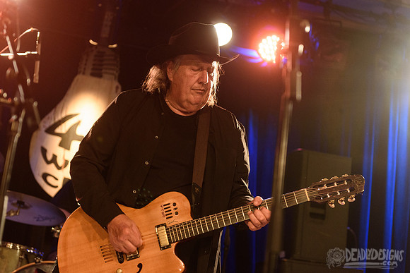 Kevn Kinney (with Peter Buck)