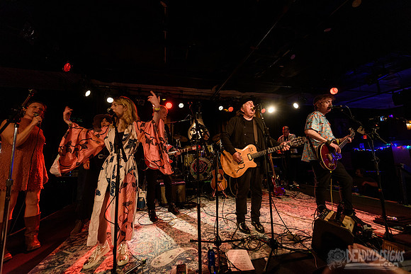 Kevn Kinney (with Peter Buck)