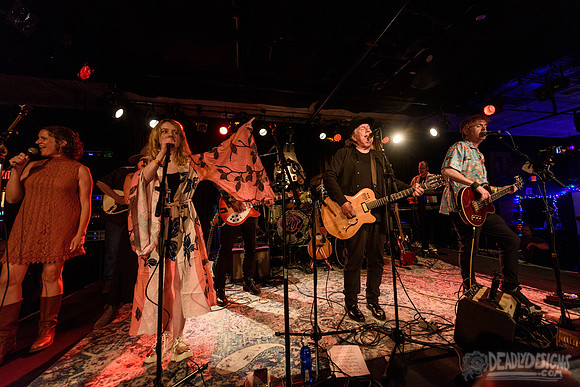 Kevn Kinney (with Peter Buck)