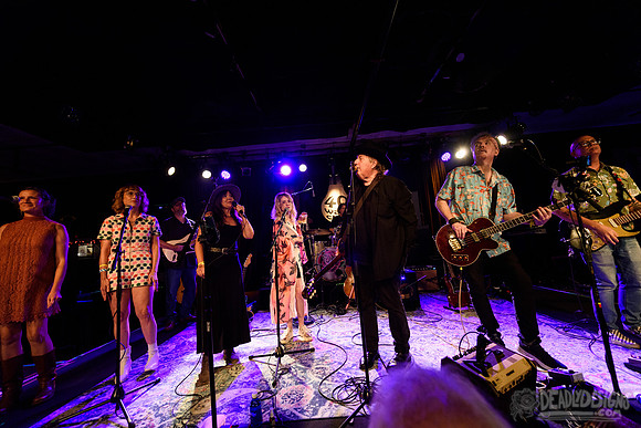 Kevn Kinney (with Peter Buck)