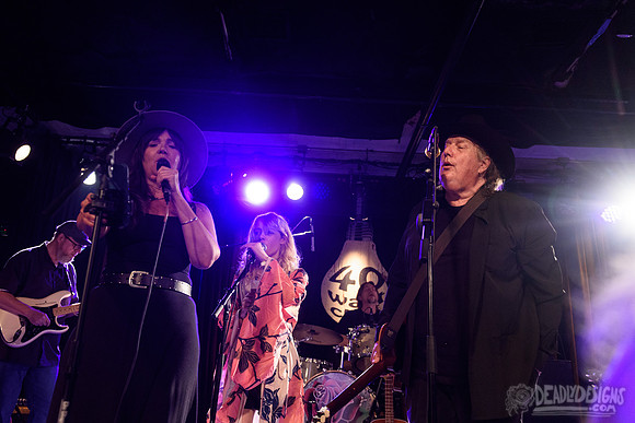 Kevn Kinney (with Peter Buck)