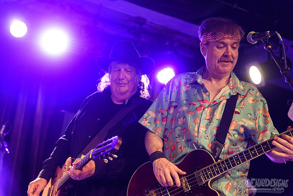 Kevn Kinney (with Peter Buck)