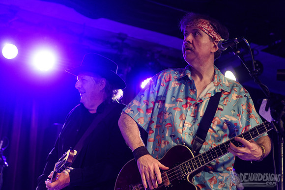 Kevn Kinney (with Peter Buck)
