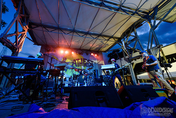 Perpetual Groove