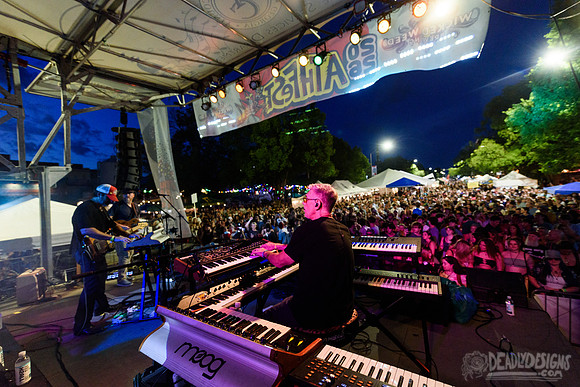 Perpetual Groove