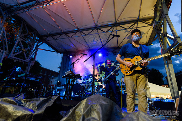 Perpetual Groove