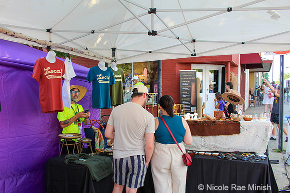 Artist Marketplace (Nicole Rae Minish)