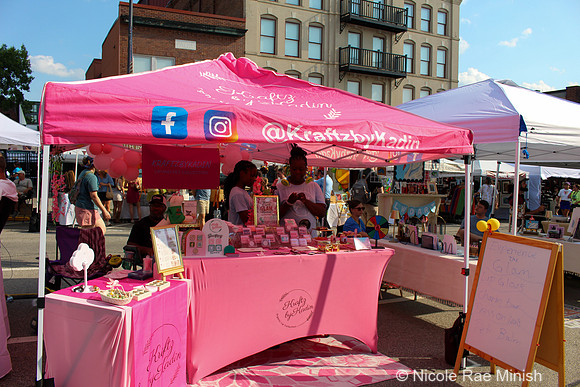 Artist Marketplace (Nicole Rae Minish)