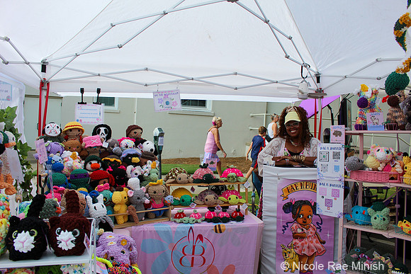 Artist Marketplace (Nicole Rae Minish)