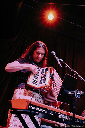Del Roscoe (Nicole Rae Minish)