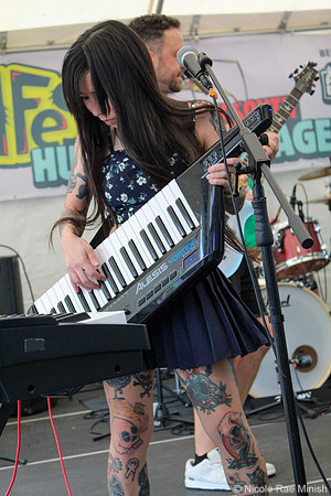 Full On Monet (Nicole Rae Minish)