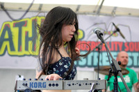 Full On Monet (Nicole Rae Minish)