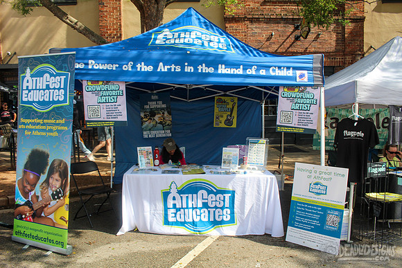 Merchandise & Volunteers (Nicole Rae Minish)