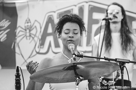 Drí and the Violence (Nicole Rae Minish)