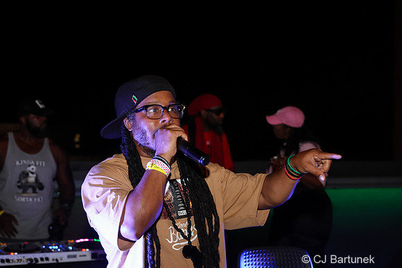 Montu Miller (CJ Bartunek)