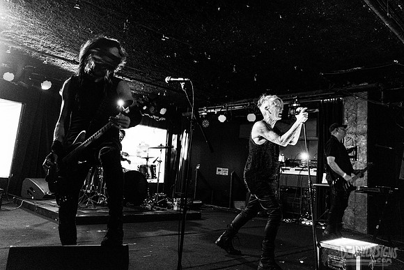 Stabbing Westward