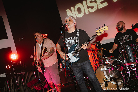Noise Mountain (Nicole Allario)