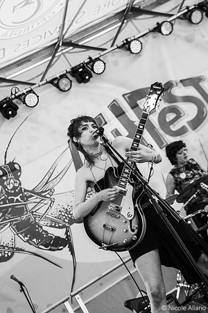 Viv and The Things (Nicole Allario)