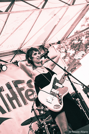 Viv and The Things (Nicole Allario)