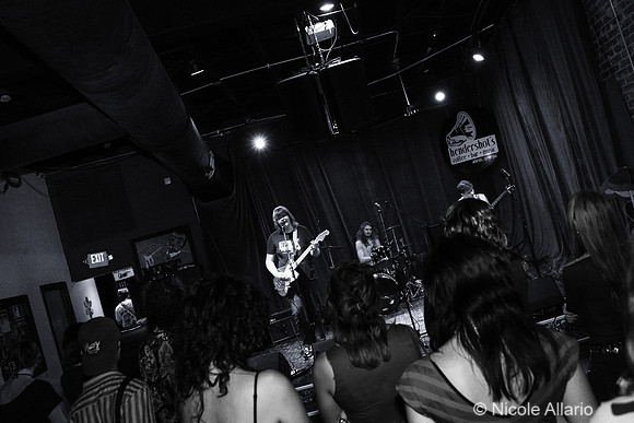 Eight Pictures (Nicole Allario)