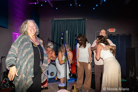Priestess Choir (Nicole Allario)