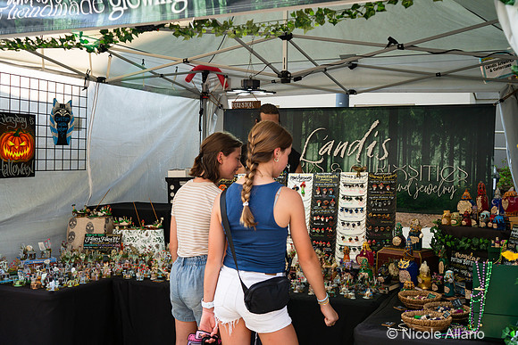 Artist Marketplace (Nicole Allario)