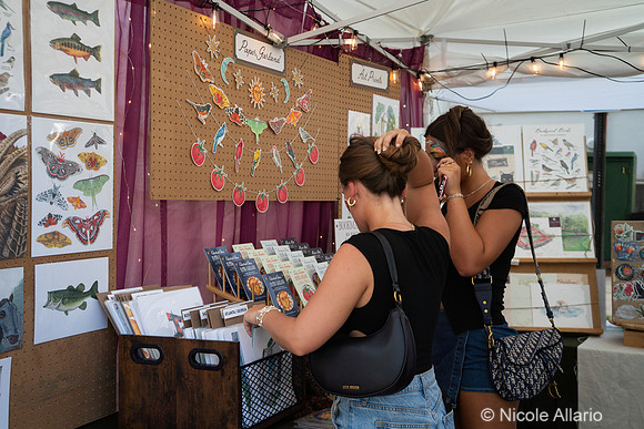 Artist Marketplace (Nicole Allario)