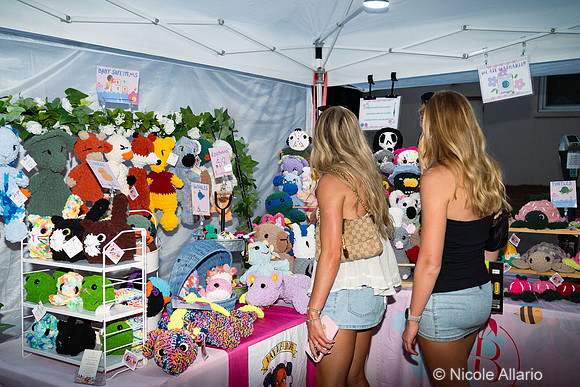 Artist Marketplace (Nicole Allario)