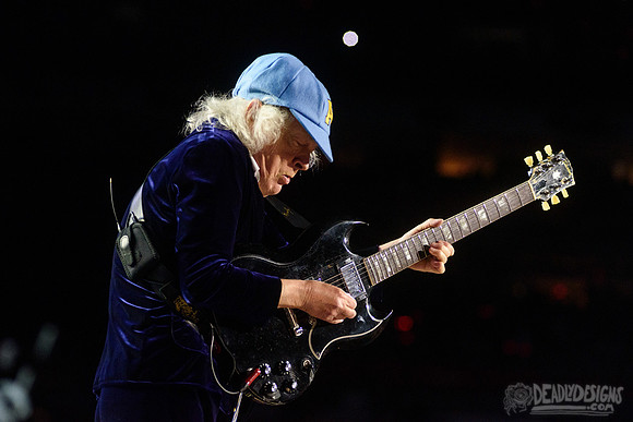 AC/DC
