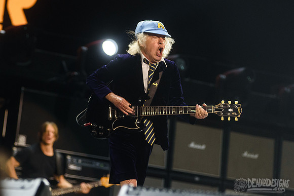 AC/DC