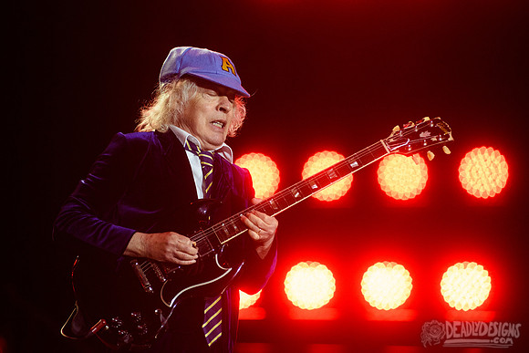 AC/DC