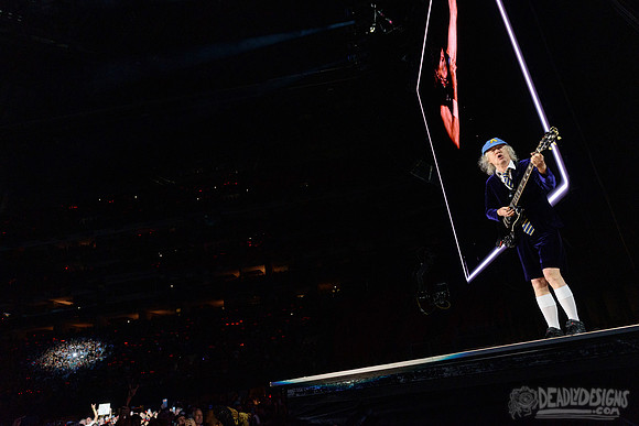 AC/DC