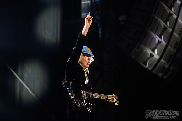 AC/DC