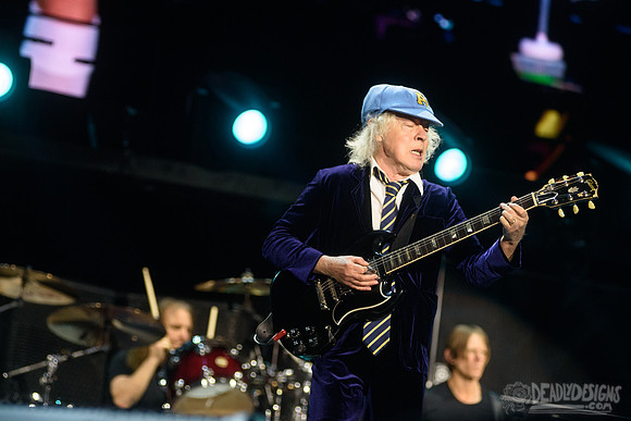 AC/DC