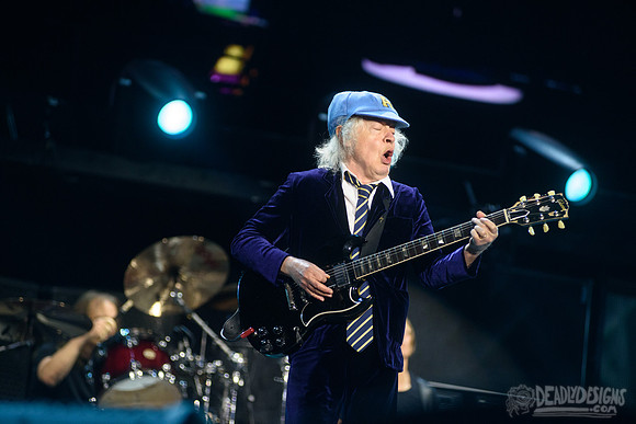AC/DC