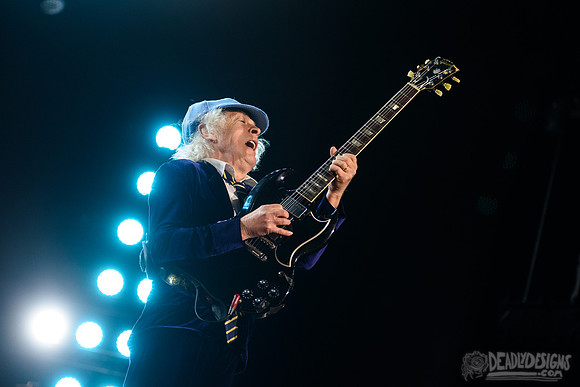 AC/DC