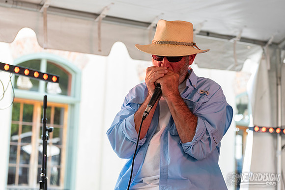 Scott Low & the Blue Bouillon
