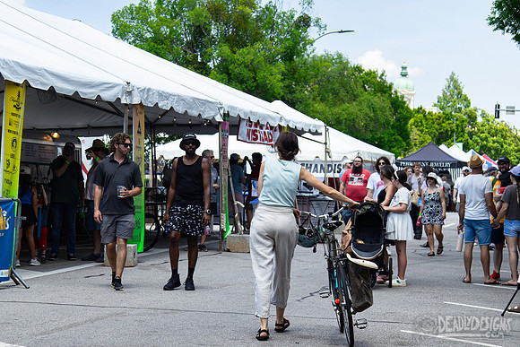 Artist Market (by Nicole Allario)