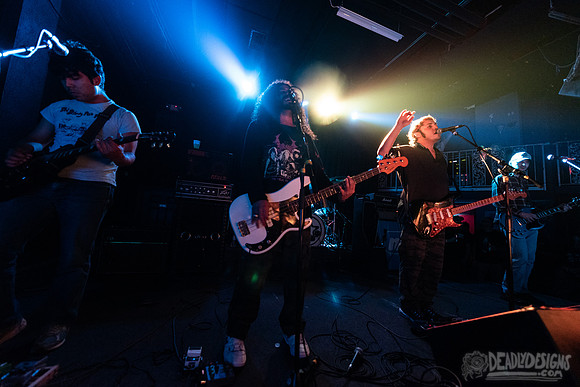Narrow Head