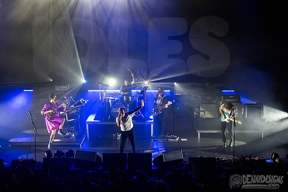 IDLES