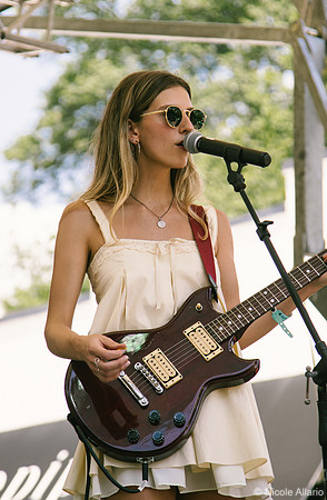 Bea Porges (by Nicole Allario)