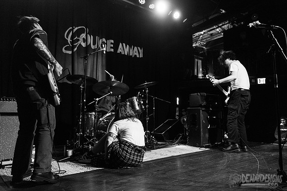 Gouge Away